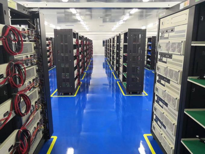 Sicherheits- und Leistungstestsystem für Leistungsbatteriemodule / Sicherheitsprüfmaschine für neue Batteriemodule 4